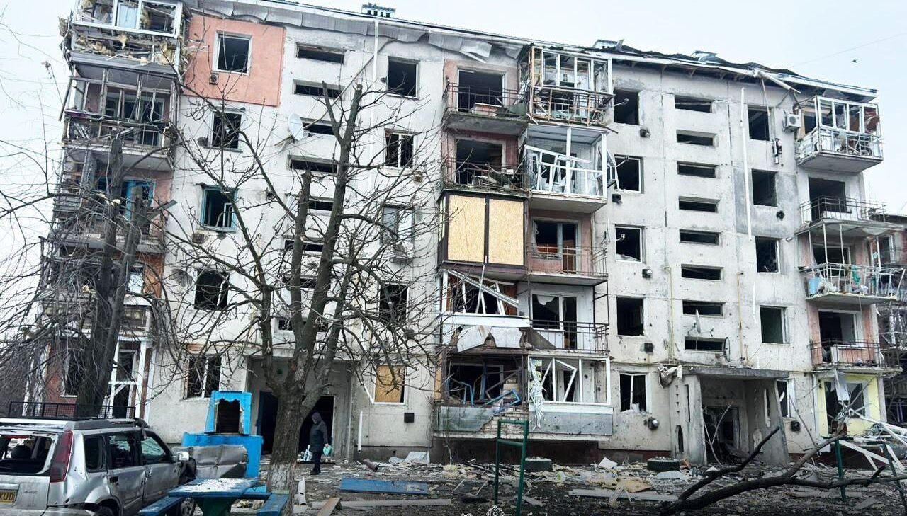 Під російські обстріли потрапили 35 населених пунктів Запорізької області: є поранені