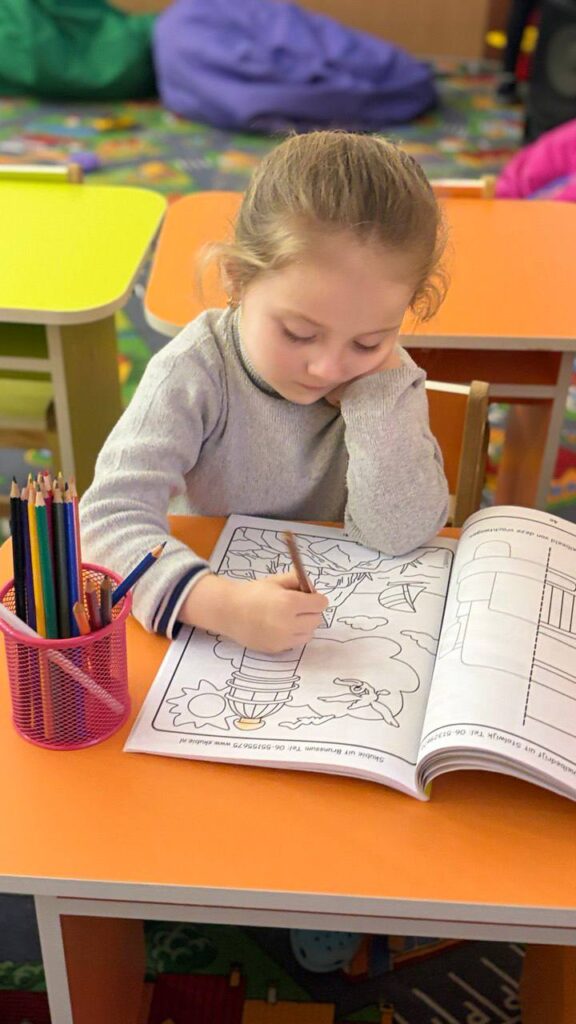 У Запоріжжі відновив роботу енергодарський дошкільний дитячий простір, який був пошкоджений ворожим обстрілом (ФОТО)