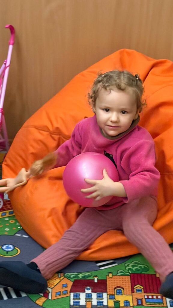 У Запоріжжі відновив роботу енергодарський дошкільний дитячий простір, який був пошкоджений ворожим обстрілом (ФОТО)