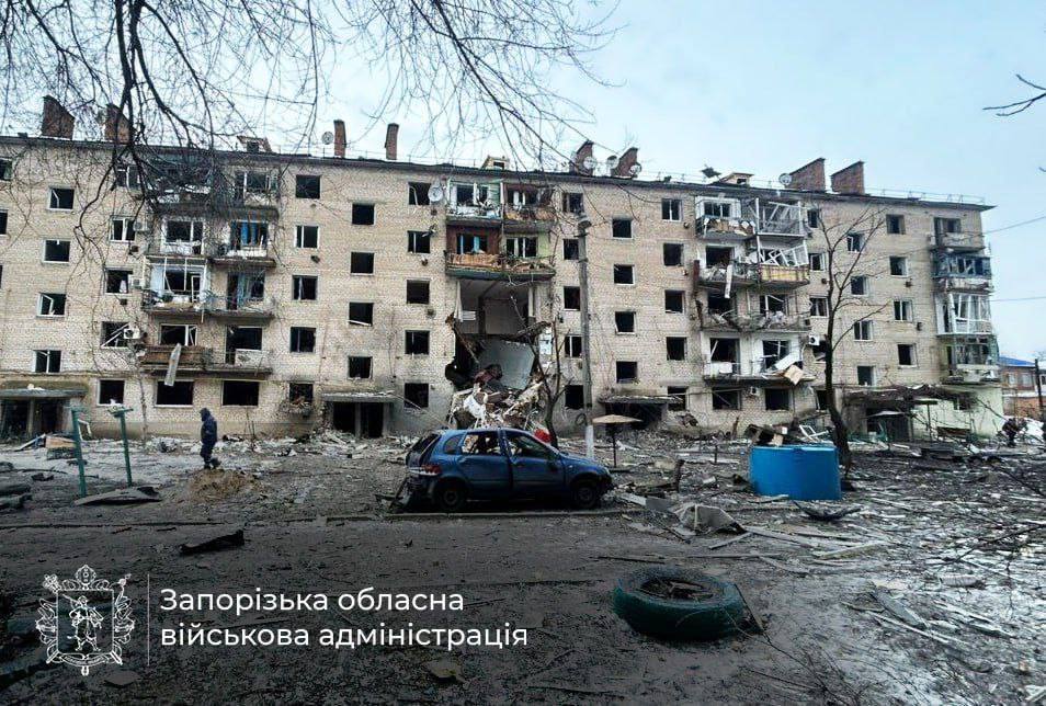 Под обстрелами были 35 городов и сел Запорожской области: враг нанес по региону 386 ударов