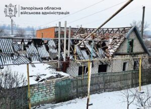 Ранены семь человек: за сутки враг нанес 679 ударов по Запорожской области