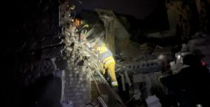 Ввечері російські війська завдали авіаударів по запорізькому селу: загинули четверо людей, постраждала дитина, — ФОТО