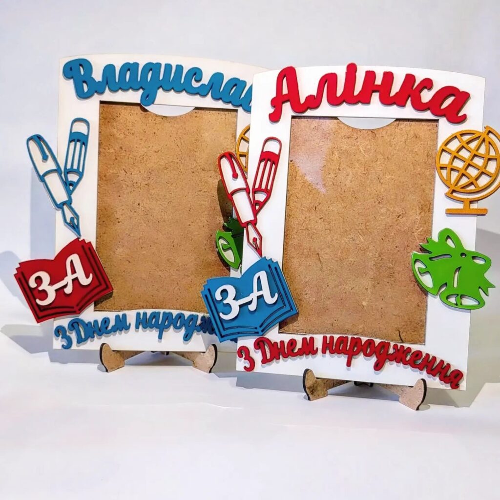 Унікальні дитячі подарунки з дерева, пластика та тестилю від Катерини Литвиненко.