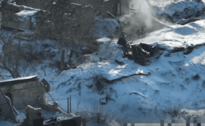 Перетворили ворожий міномет на металобрухт, а спостережний пункт — на попіл: бердянські прикордонники опублікували кадри з Півдня
