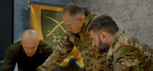 Противник зосереджує значну кількість сил: Сирський відвідав частини, які воюють на Запорізькому напрямку