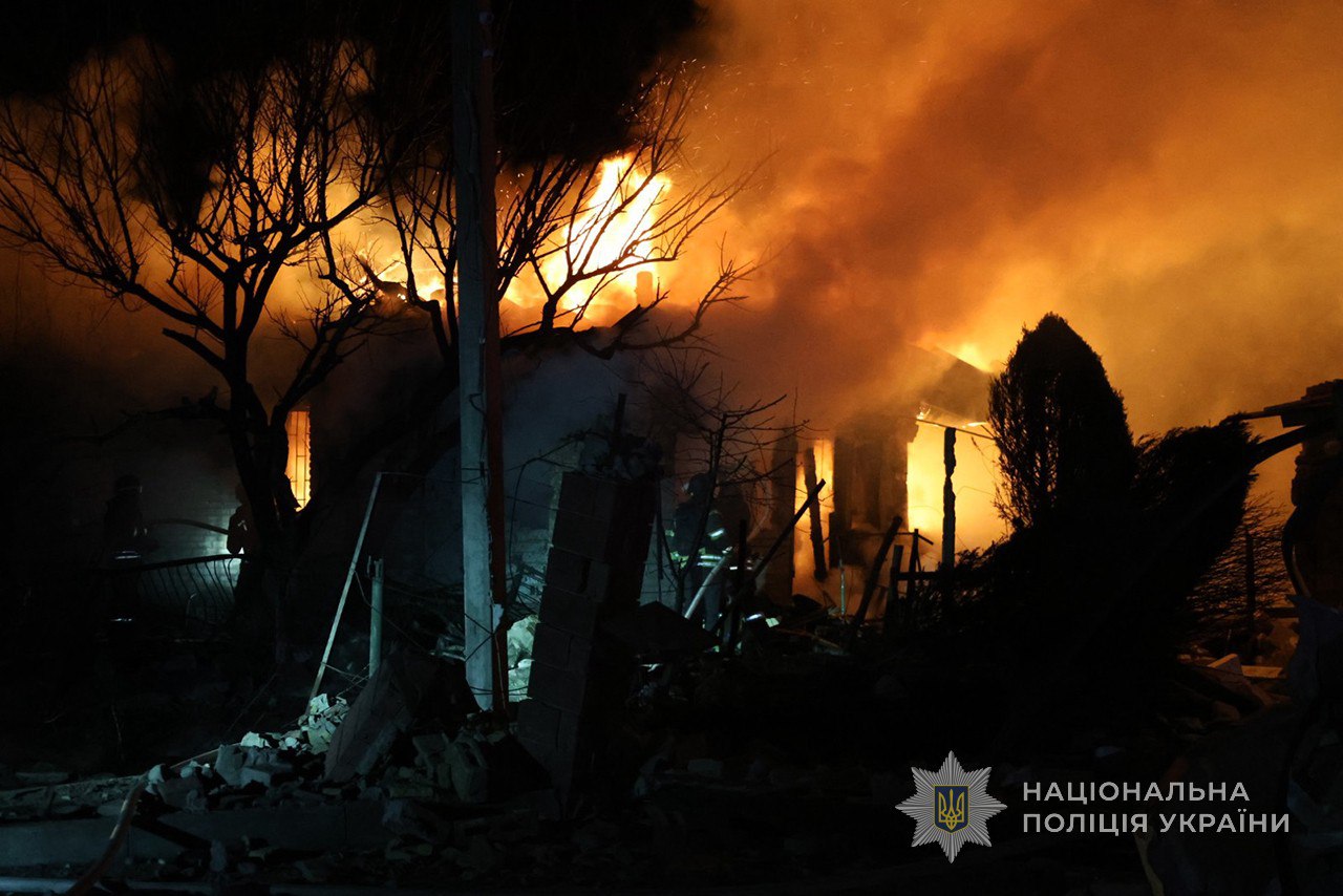 Зруйновано будинки та поранено людей: наслідки російських ударів по Запорізькій області 15 березня, — ФОТО
