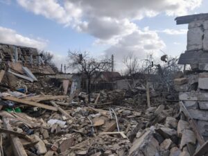 В экоинспекции озвучили последствия российских ударов по Шевченковскому району Запорожья, — ФОТО