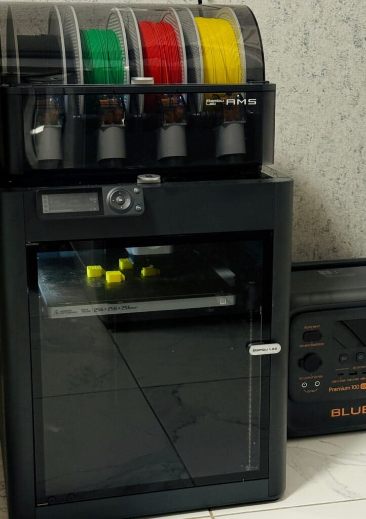 Граючись навчаємося: як Аліна Єременко із Запоріжжя створює інтерактивні навчальні 3D-набори для дітей