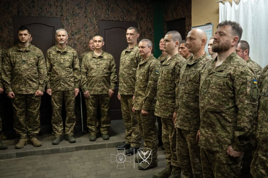 Запорізьким захисникам вручили державні нагороди, — ФОТО