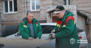 Російський удар по Запоріжжю 15 квітня: комунальники виконали першочергові роботи