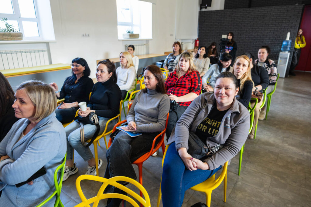 Метінвест розширює програму психологічної підтримки дітей: Хібукі-терапія виходить за межі Запоріжжя