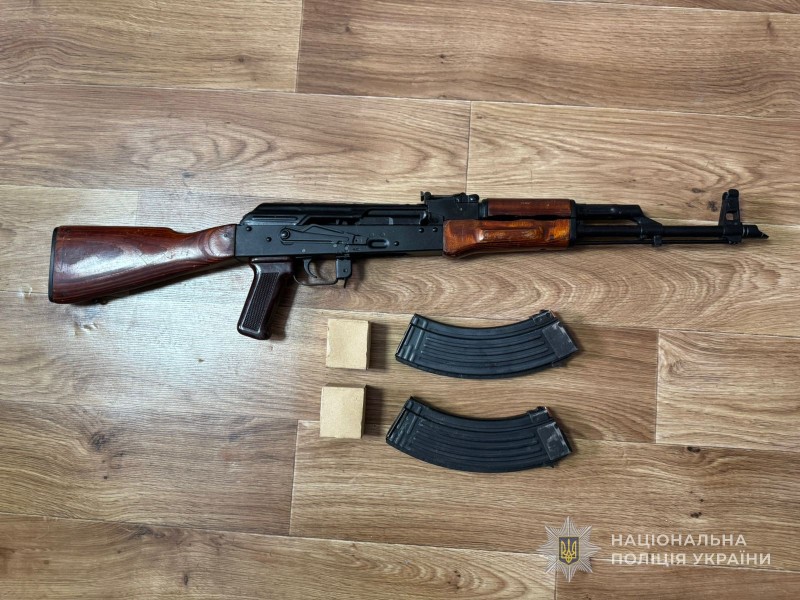 В Запорожье задержали мужчину, продававшего боевые гранаты и оружие