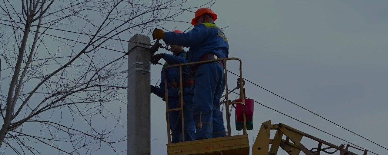 В результате вражеской атаки на Балабино обесточены 4,5 тысячи потребителей в двух запорожских населенных пунктах