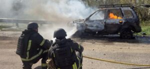 Загиблі та поранені люди, палаючі будинки та машини: рятувальники розповіли про наслідки російських ударів по Запоріжжю та області, — ФОТО