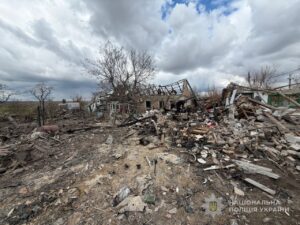 Повреждены дома людей: последствия вражеских ударов по Запорожской области 9 апреля, — ФОТО