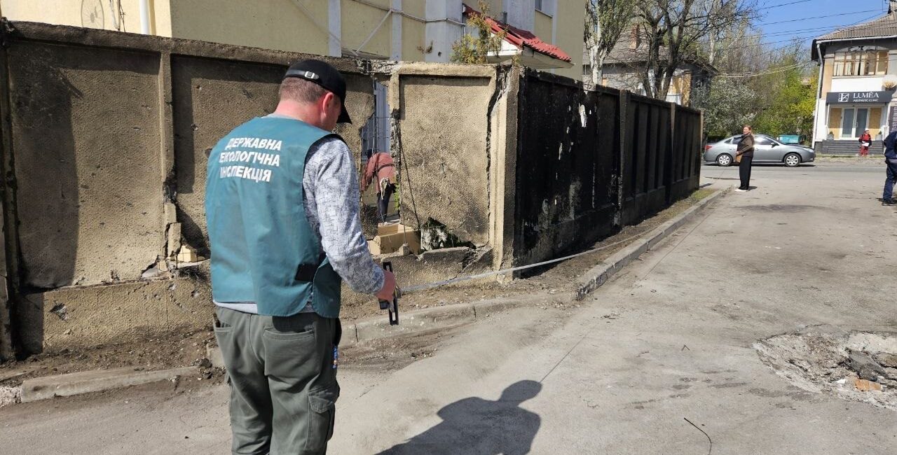 Удар по Вознесенівському району Запоріжжя: екологи показали наслідки атаки, — ФОТО