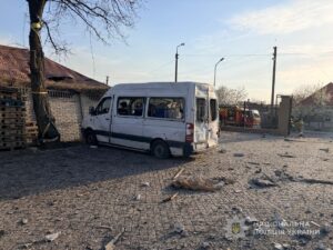 Зруйновано будинки, поранено та вбито людей: наслідки російських ударів по Запорізькій області 16 квітня, — ФОТО