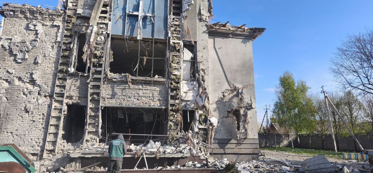 Вечірній обстріл Шевченківського району Запоріжжя авіабомбами: екологи розповіли про масштаби засмічення, — ФОТО