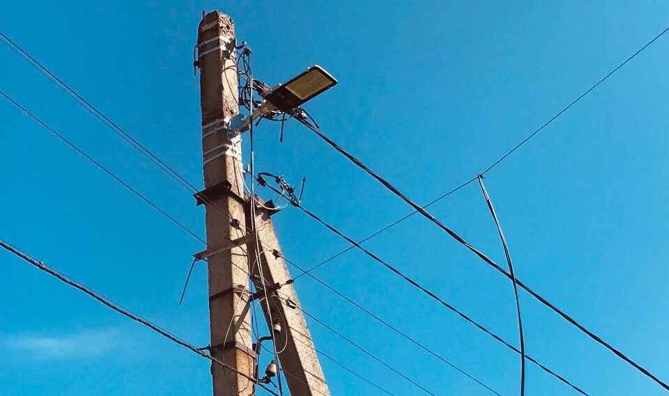 Через вчорашні та сьогоднішні удари по Запоріжжю без світла залишалися тисячі абонентів: електропостачання вже відновили