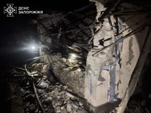 Нічна ворожа атака Запоріжжя: все, що відомо про наслідки удару, — ФОТО