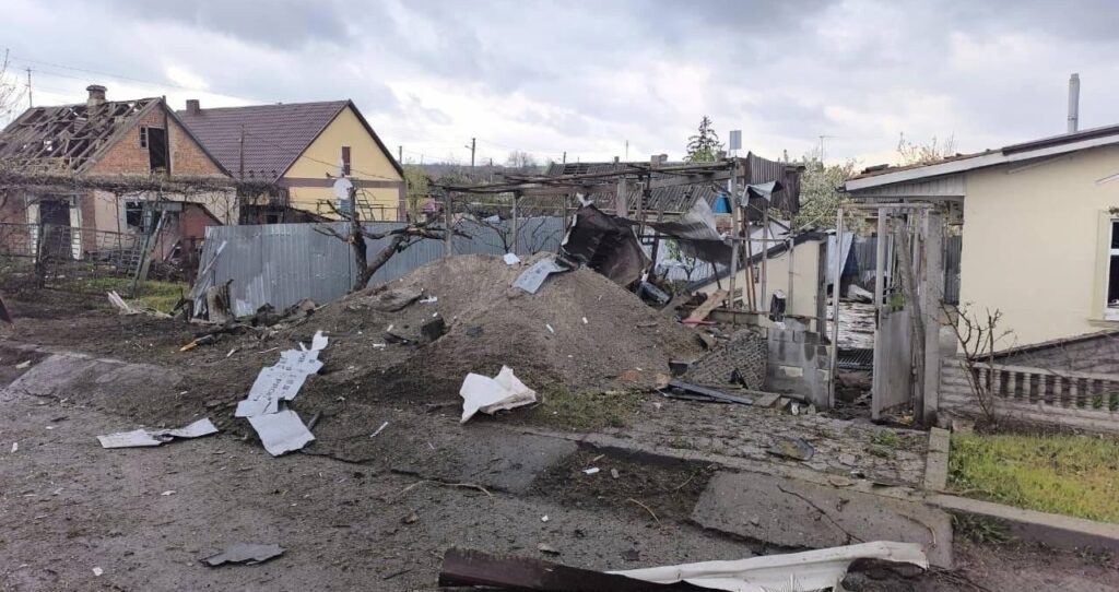 596 ударів та четверо поранених: в поліції показали наслідки ударів по Запорізькій області 19 квітня (ФОТО)