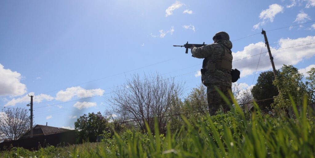 Знищили десятки ворожих цілей: як у запорізькій прифронтовій громаді працюють поліцейські антидронові групи, — ФОТО, ВІДЕО