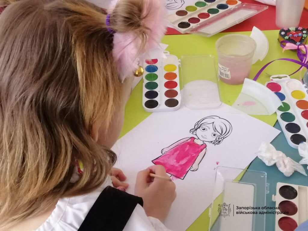 Безкоштовна психологічна допомога: у Запоріжжі працює простір підтримки для дітей і батьків (ФОТО)