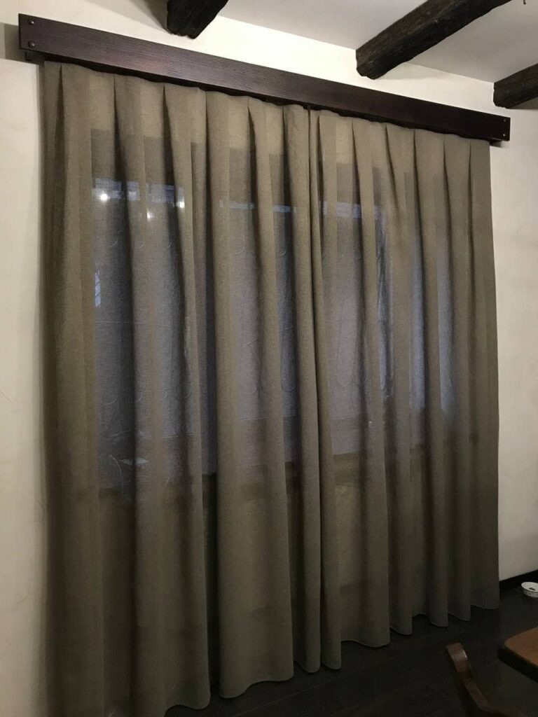Салон Vals Decor Запоріжжя: штори, тюль, гардини, рулонні та римські штори
