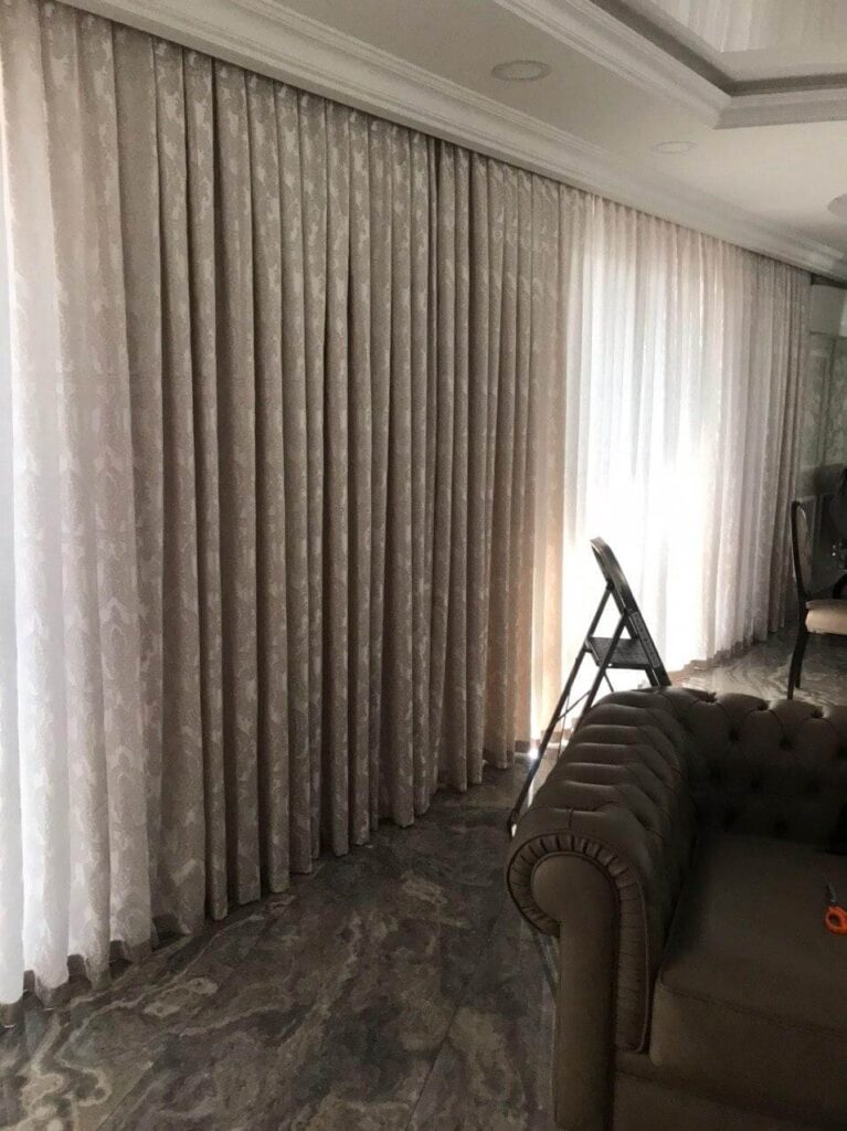 Салон Vals Decor Запоріжжя: штори, тюль, гардини, рулонні та римські штори