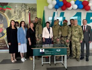 «Парты героев СВО»: как Россия милитаризирует школы в оккупированной части Запорожской области