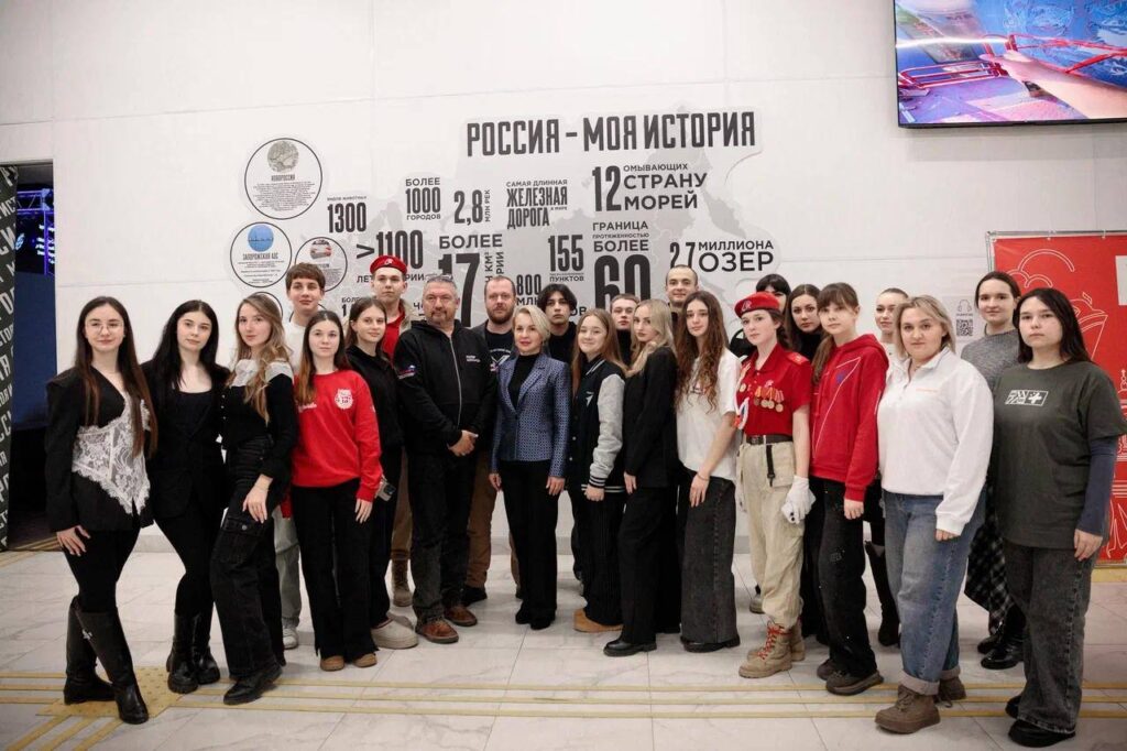 Встреча оккупационных властей с молодыми блогерами на оккупированной части Запорожской области