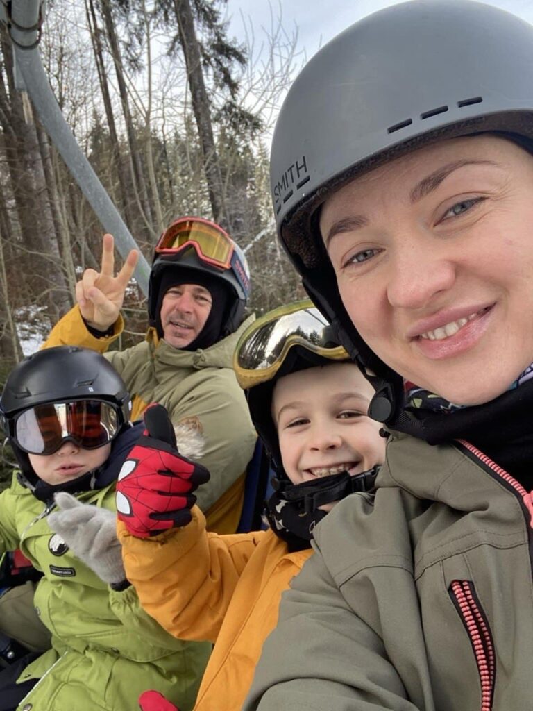 Родина Коноваленків