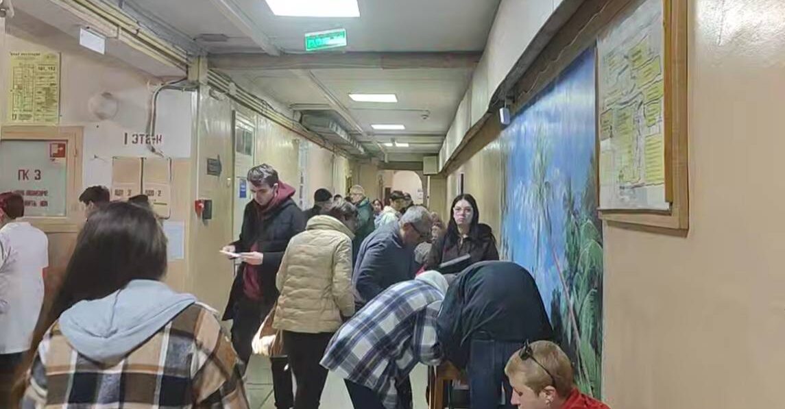 Очереди и затрудненный доступ к услугам: в захваченном Бердянске ухудшается состояние медицинской системы