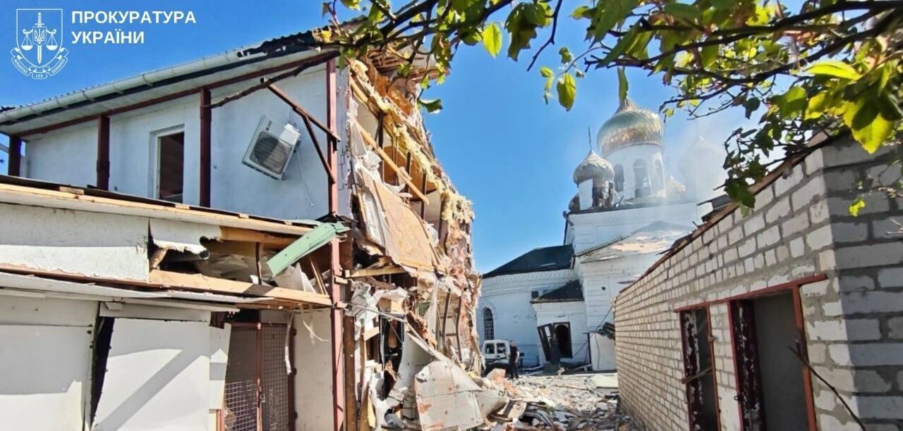 Російський удар по Вільнянську, під час якого загинуло подружжя, розслідують як воєнний злочин, — ФОТО
