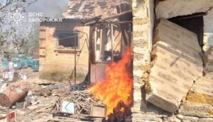 Поранено троє людей: ворог скинув КАБ на Запорізький район