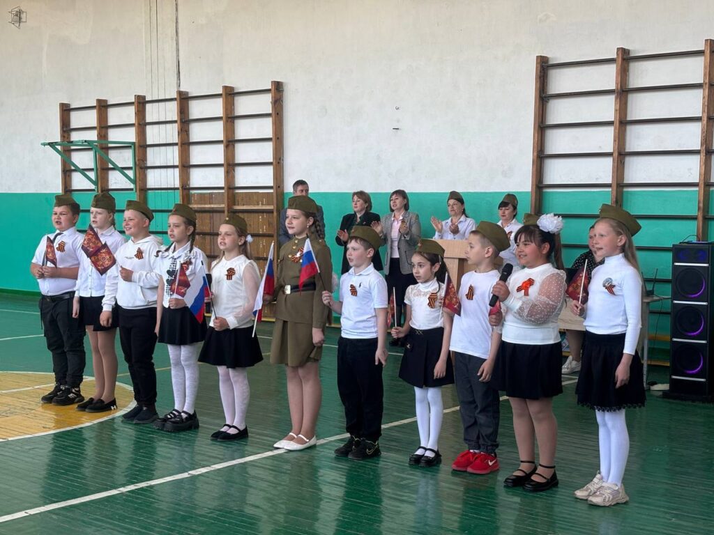 Мелітополь, шкільні заходи до 9 травня використовують як інструмент впливу на світогляд дітей і підлітків.