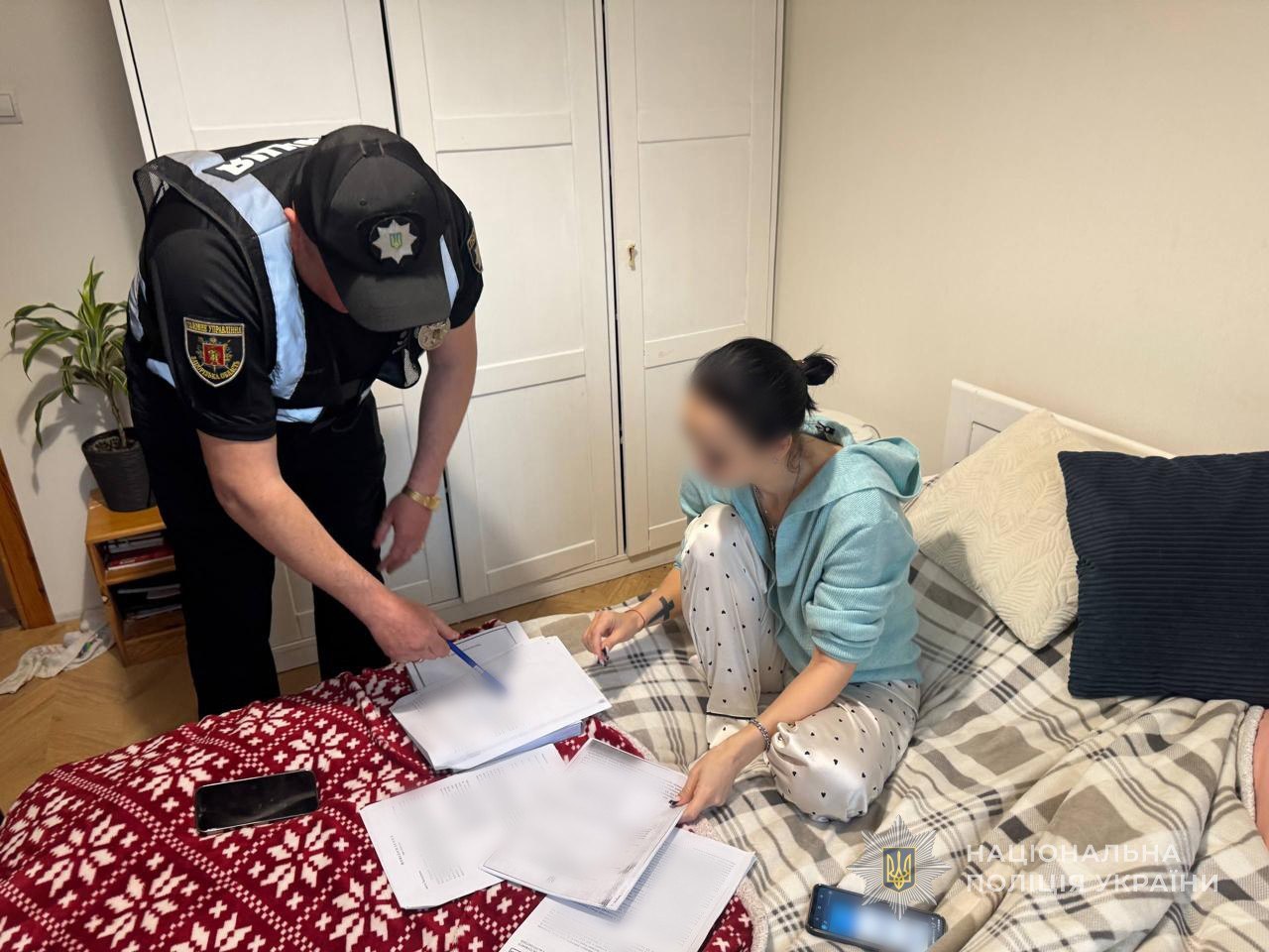 Подделала завещание, чтобы присвоить имущество жителя Бердянска на более чем 7 млн ​​грн: сообщено о подозрении фигурантке