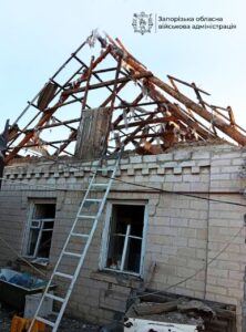 Двое погибших и семеро раненых: враг нанес 976 ударов по Запорожской области