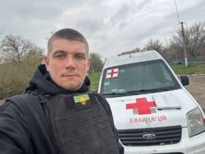 Під дронами і обстрілами: як капелан і волонтер Ігор Піліпушка рятує людей із прифронтових територій