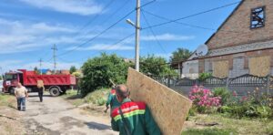 Удари по Запоріжжю 5 червня: у Космічному районі пошкоджені десятки приватних будинків, — ФОТО
