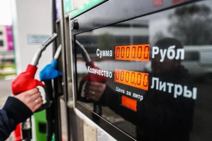 Бензину ніде немає: як окупована частина Запорізької області переживає паливну кризу