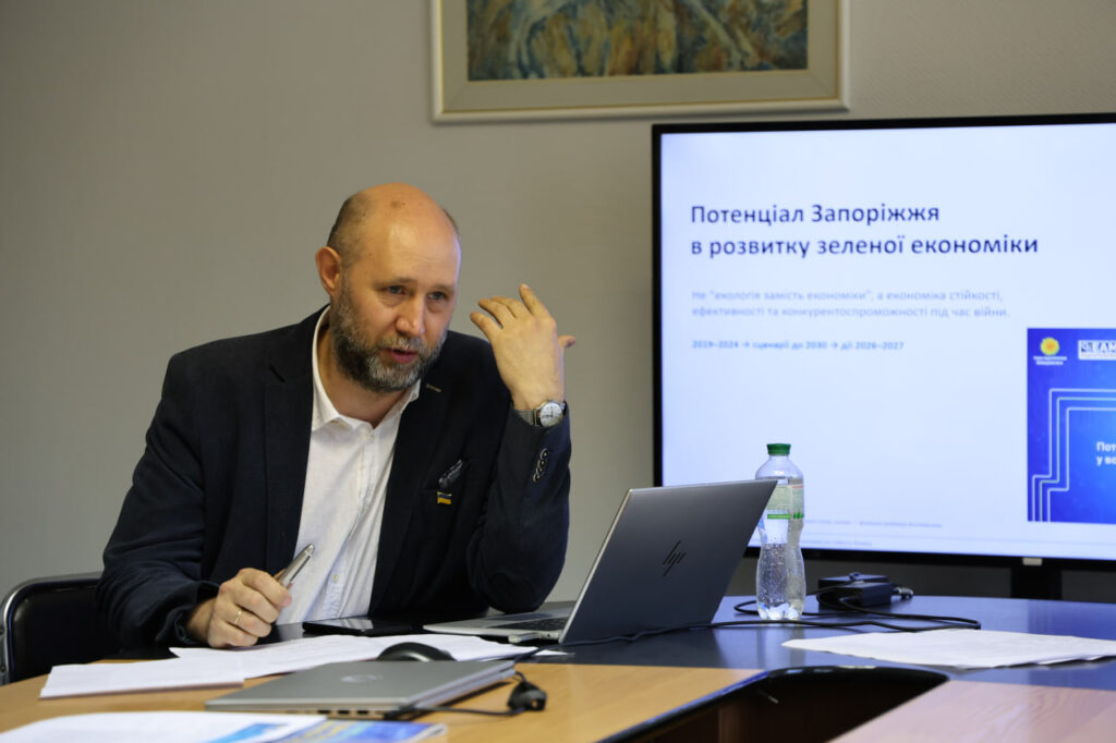 Співавтор дослідження, співзасновник ГО «Центр підтримки бізнесу і технологій» та експерт з розвитку культурно-креативних індустрій Денис Васильєв.