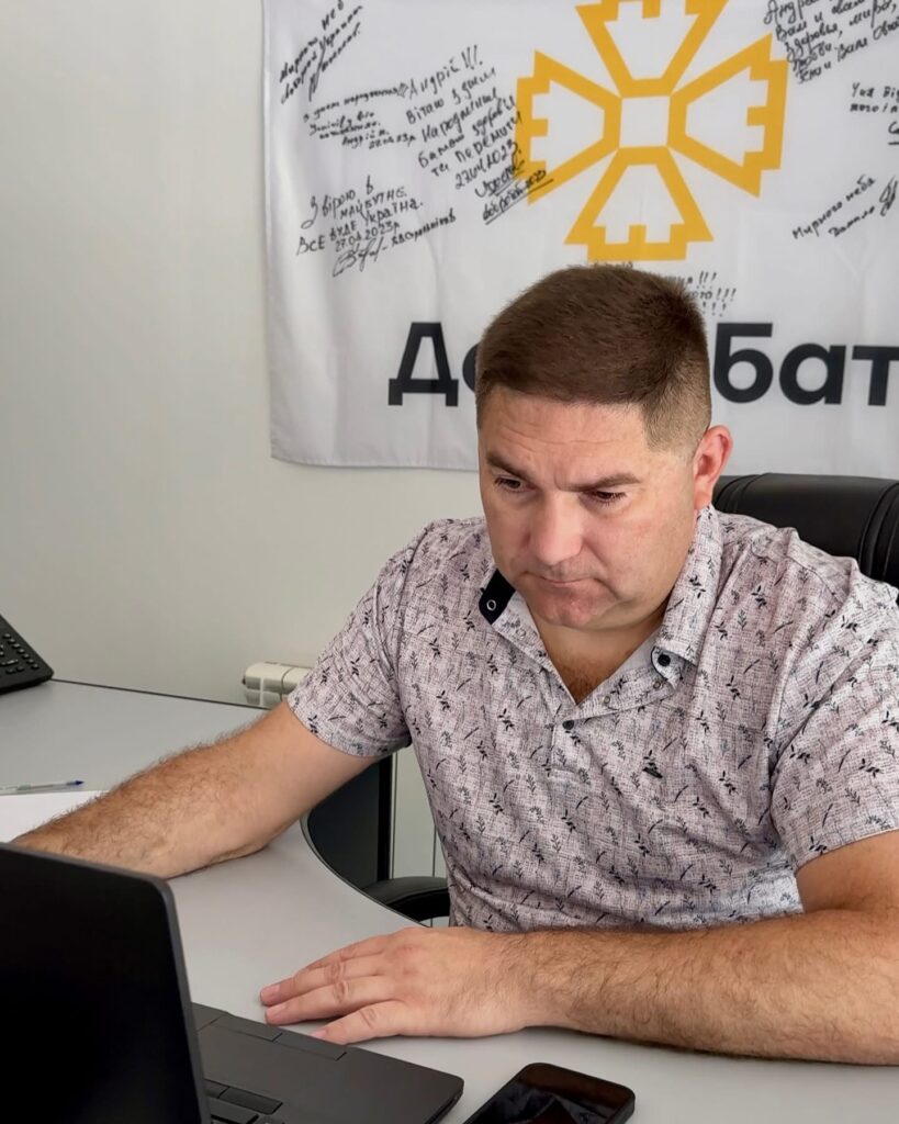 Андрій Разін, керівник запорізького осередку добровольчого будівельного батальйону «Добробат»