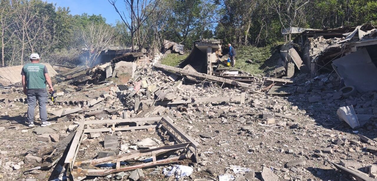 Ночной обстрел Шевченковского района Запорожья 2 июня: экологи показали последствия, — ФОТО
