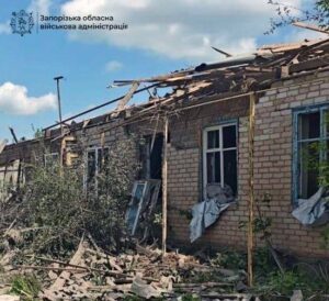 Двоє загиблих та 38 поранених: росіяни завдали 884 удари по Запорізькій області