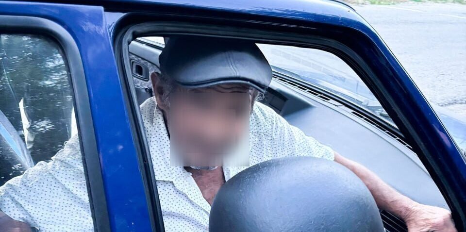 В Запорожской области мужчина наступил на «лепесток» возле собственного дома: он самостоятельно добрался до блокпоста, — ФОТО, ВИДЕО