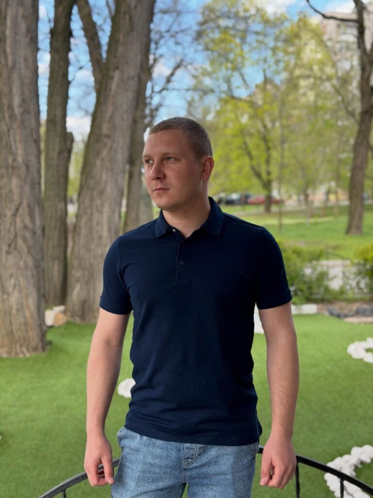 Ампутація та мінно-вибухова травма: 24-річний постраждалий, внаслідок авіаудару по Запоріжжю, у важкому стані