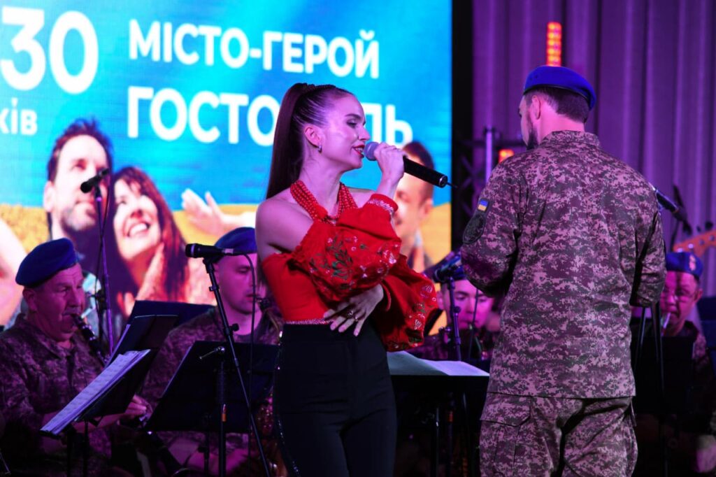 Вікторія Сімонова Військовий оркестр 25-ї бригади охорони громадського порядку імені князя Аскольда НГУ.