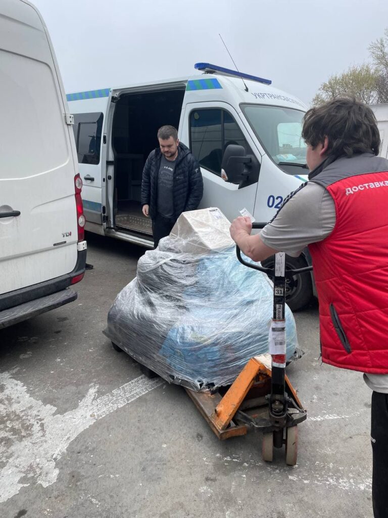 Вікторія Сімонова волонтерська допомога