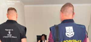 Понад 1,3 млн гривень на фіктивному ремонті «швидких»: експосадовцю медзакладу та підприємниці повідомили про підозру, — ФОТО